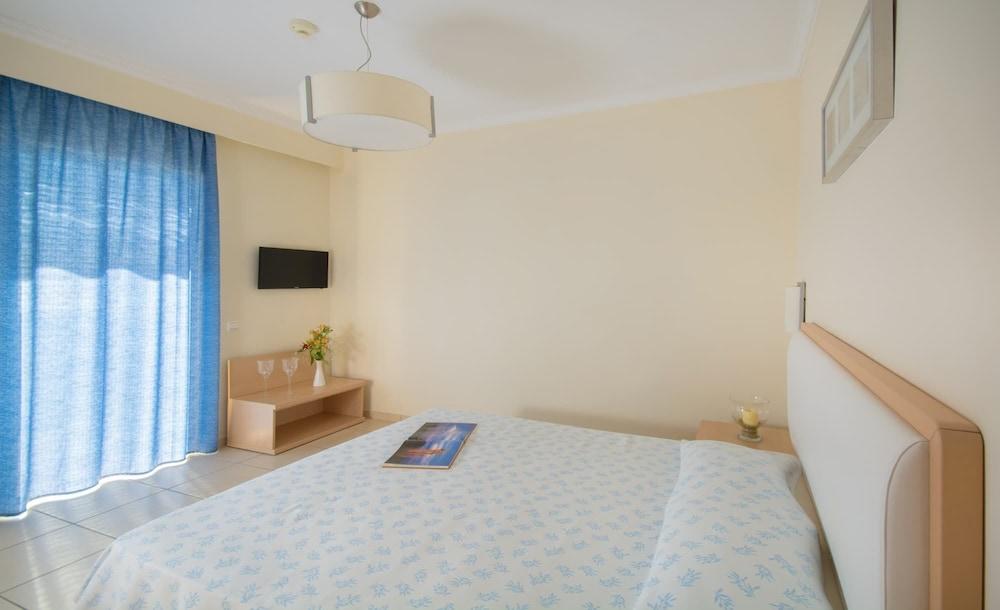 Al Mare Villas คิโอตาริ ภายนอก รูปภาพ