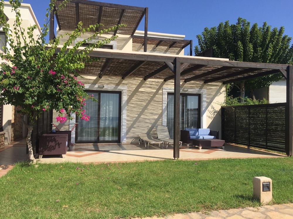 Al Mare Villas คิโอตาริ ภายนอก รูปภาพ