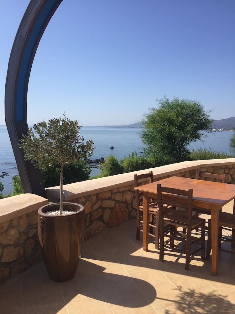 Al Mare Villas คิโอตาริ ภายนอก รูปภาพ