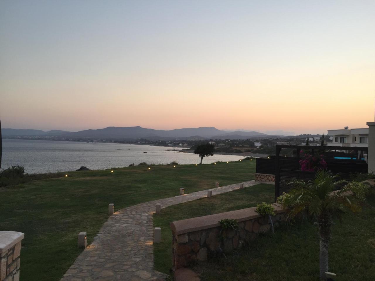Al Mare Villas คิโอตาริ ภายนอก รูปภาพ